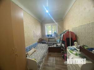 3-к квартира, вторичка, 52м2, 1/3 этаж