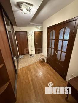 4-к квартира, вторичка, 104м2, 3/10 этаж