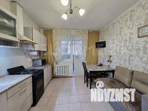 2-к квартира, вторичка, 65м2, 4/9 этаж