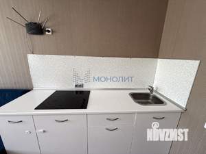 Студия квартира, вторичка, 27м2, 23/25 этаж
