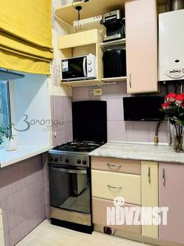 2-к квартира, вторичка, 40м2, 1/4 этаж