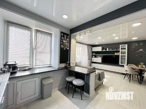 4-к квартира, вторичка, 76м2, 8/9 этаж