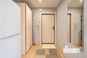 1-к квартира, вторичка, 32м2, 1/9 этаж