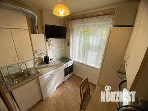 2-к квартира, вторичка, 43м2, 3/5 этаж