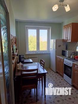 3-к квартира, вторичка, 63м2, 8/9 этаж