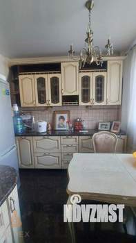 3-к квартира, вторичка, 75м2, 1/4 этаж