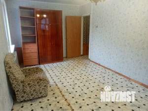 2-к квартира, вторичка, 43м2, 3/5 этаж