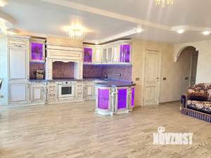 3-к квартира, вторичка, 100м2, 6/10 этаж