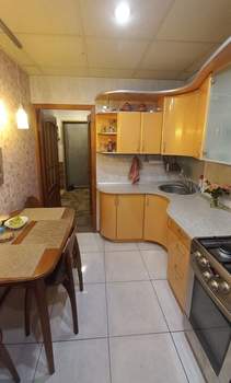 3-к квартира, вторичка, 63м2, 9/9 этаж