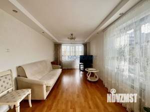 4-к квартира, вторичка, 78м2, 4/9 этаж