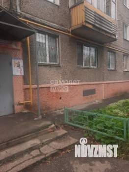 2-к квартира, вторичка, 44м2, 1/5 этаж