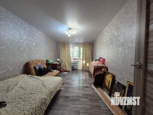 3-к квартира, вторичка, 63м2, 1/9 этаж
