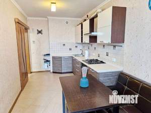 3-к квартира, вторичка, 70м2, 8/10 этаж