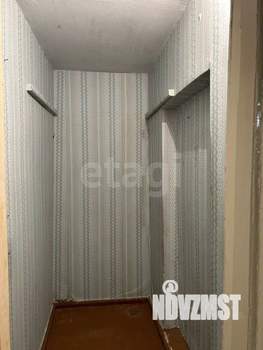 2-к квартира, вторичка, 42м2, 1/5 этаж