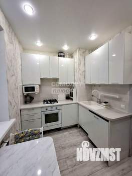 3-к квартира, вторичка, 52м2, 2/2 этаж