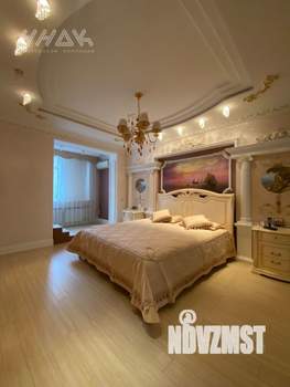 4-к квартира, вторичка, 118м2, 2/10 этаж