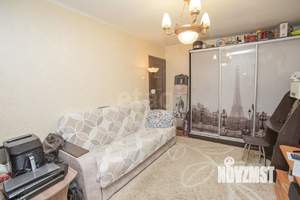 2-к квартира, вторичка, 38м2, 1/5 этаж