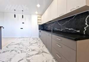 2-к квартира, вторичка, 80м2, 11/18 этаж