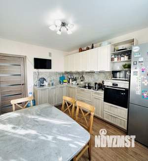 3-к квартира, вторичка, 82м2, 7/10 этаж