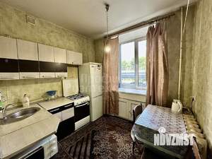 1-к квартира, вторичка, 42м2, 2/5 этаж