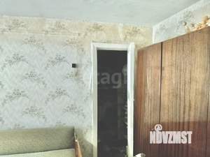 2-к квартира, вторичка, 43м2, 1/4 этаж