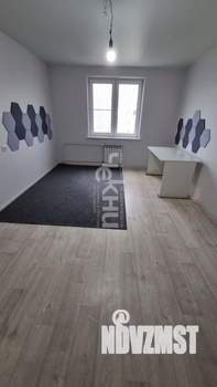 3-к квартира, вторичка, 82м2, 10/10 этаж