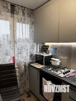 2-к квартира, вторичка, 42м2, 8/9 этаж