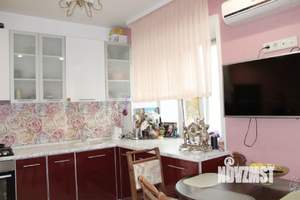 3-к квартира, вторичка, 58м2, 2/2 этаж