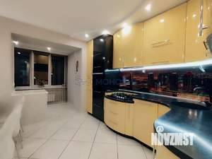 4-к квартира, вторичка, 133м2, 9/9 этаж