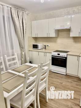 Студия квартира, вторичка, 38м2, 3/25 этаж