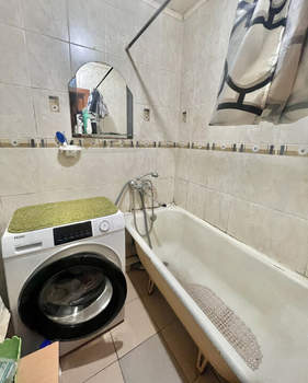 2-к квартира, вторичка, 38м2, 3/3 этаж