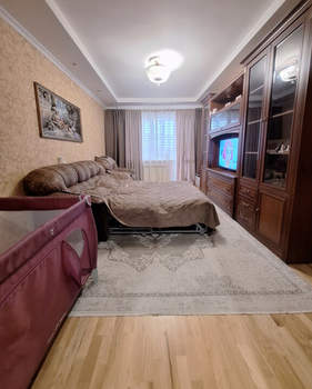 3-к квартира, вторичка, 77м2, 3/12 этаж