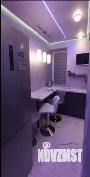 2-к квартира, вторичка, 50м2, 1/4 этаж
