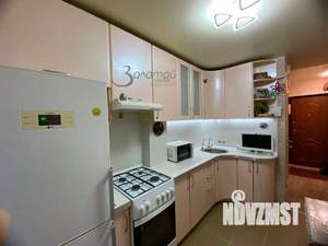 3-к квартира, вторичка, 61м2, 1/9 этаж