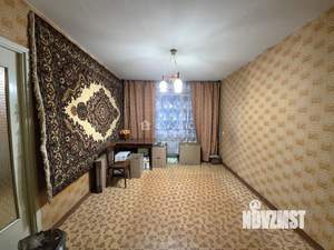 2-к квартира, вторичка, 42м2, 1/5 этаж