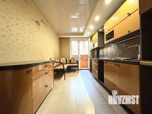 3-к квартира, вторичка, 68м2, 1/10 этаж