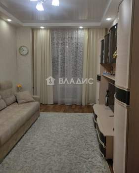 3-к квартира, вторичка, 72м2, 2/2 этаж