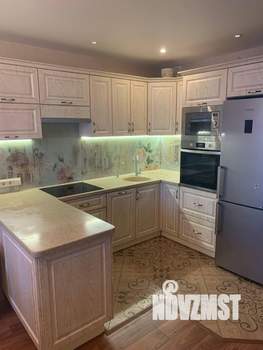 2-к квартира, вторичка, 71м2, 12/18 этаж