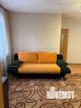 2-к квартира, вторичка, 42м2, 1/4 этаж