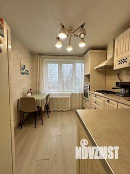 1-к квартира, вторичка, 33м2, 1/9 этаж