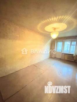 2-к квартира, вторичка, 42м2, 3/4 этаж