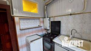 2-к квартира, вторичка, 42м2, 1/3 этаж