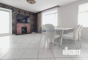 4-к квартира, вторичка, 133м2, 9/9 этаж