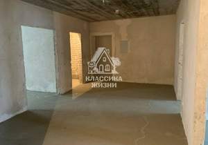 4-к квартира, вторичка, 135м2, 1/7 этаж