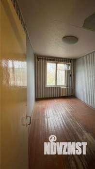 3-к квартира, вторичка, 58м2, 4/5 этаж