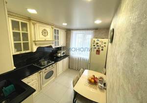 4-к квартира, вторичка, 74м2, 4/9 этаж