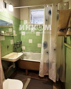 3-к квартира, вторичка, 57м2, 4/4 этаж