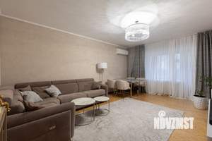 3-к квартира, вторичка, 101м2, 2/9 этаж