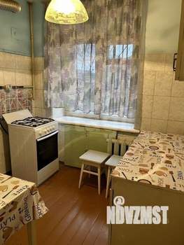 2-к квартира, вторичка, 42м2, 1/5 этаж