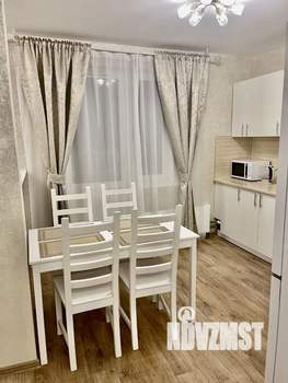 Студия квартира, вторичка, 38м2, 3/25 этаж